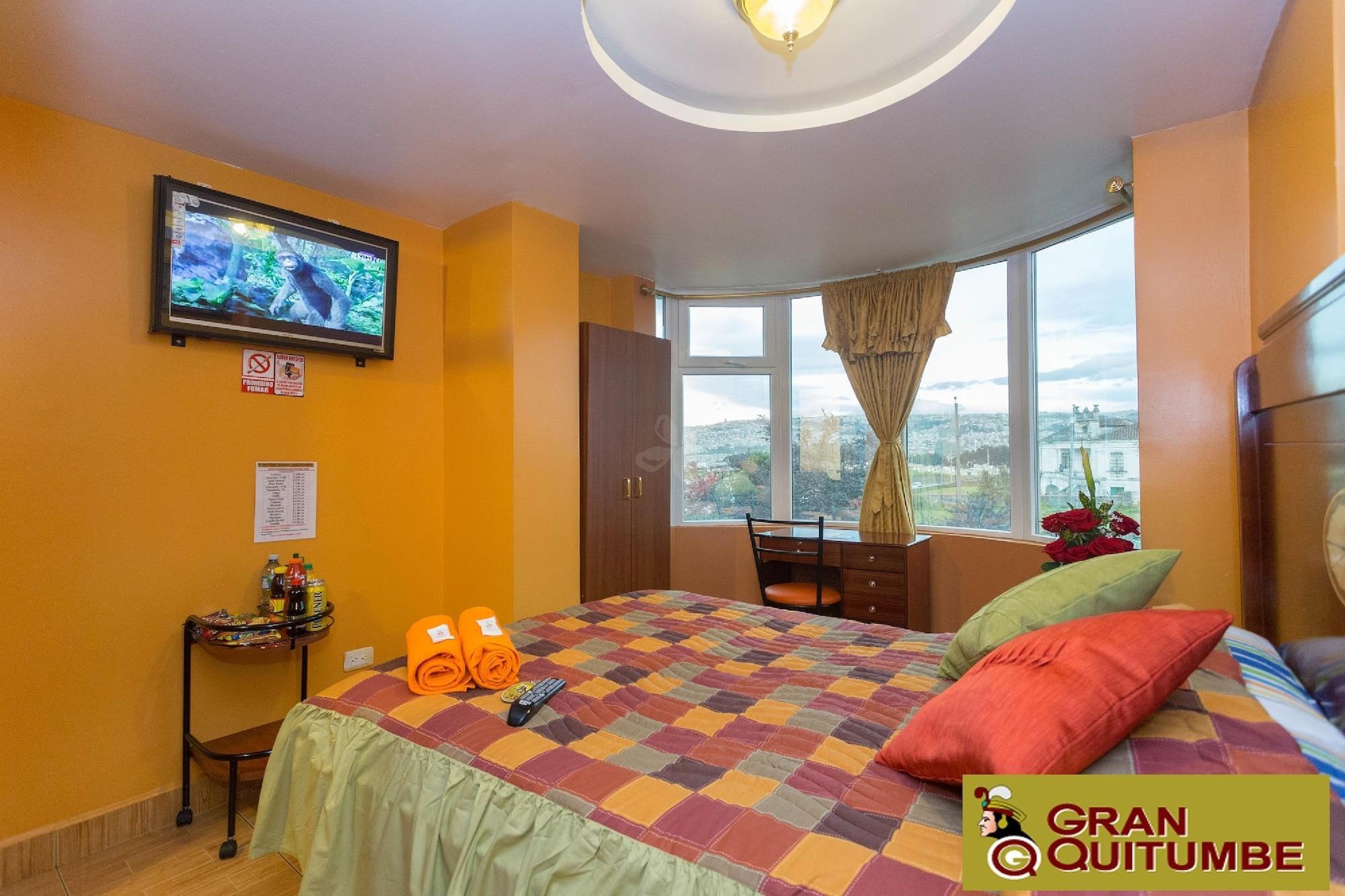 Hotel Gran Quitumbe Quito Esterno foto