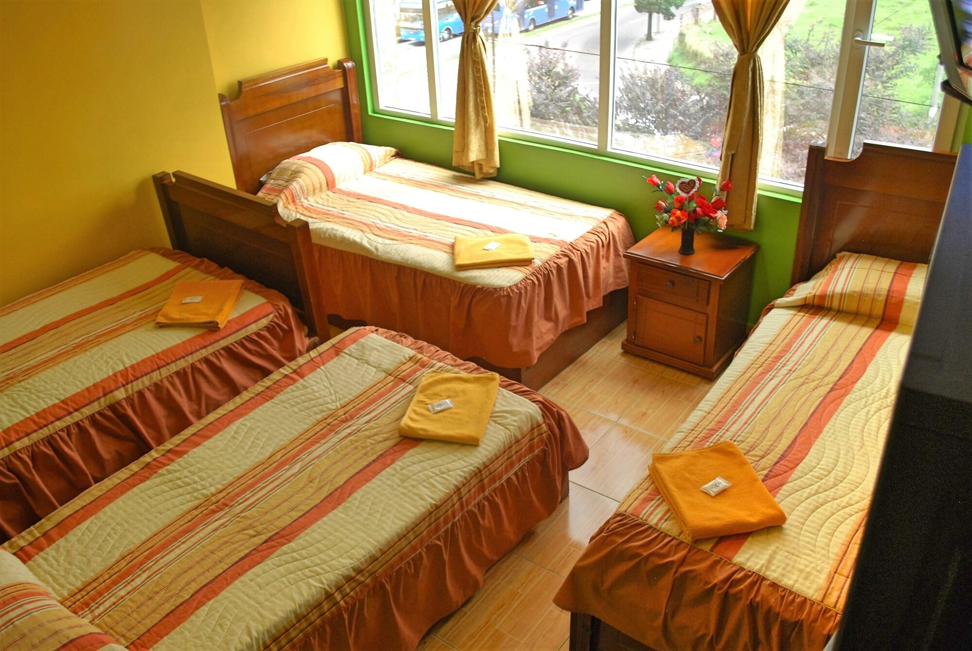 Hotel Gran Quitumbe Quito Esterno foto