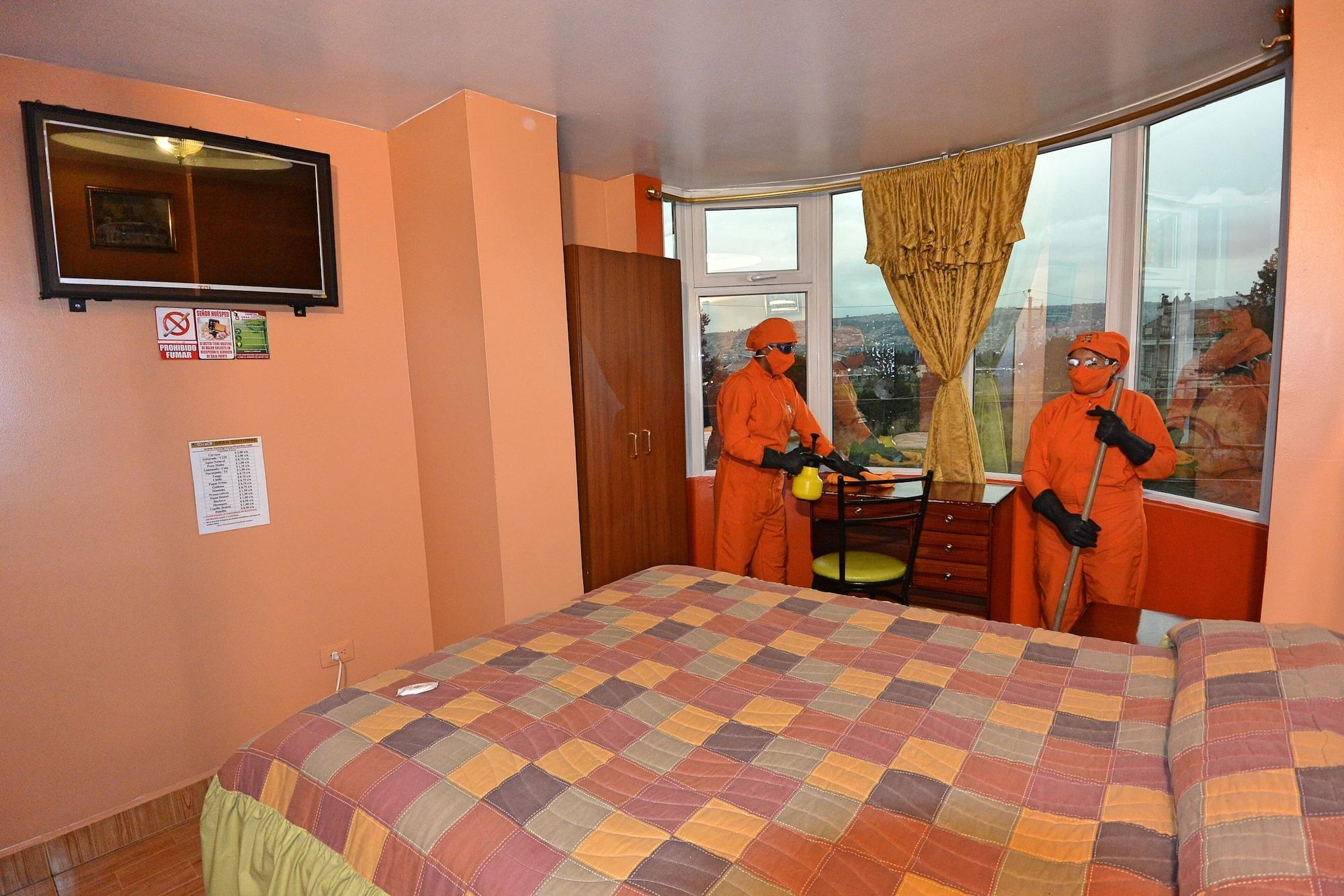 Hotel Gran Quitumbe Quito Esterno foto