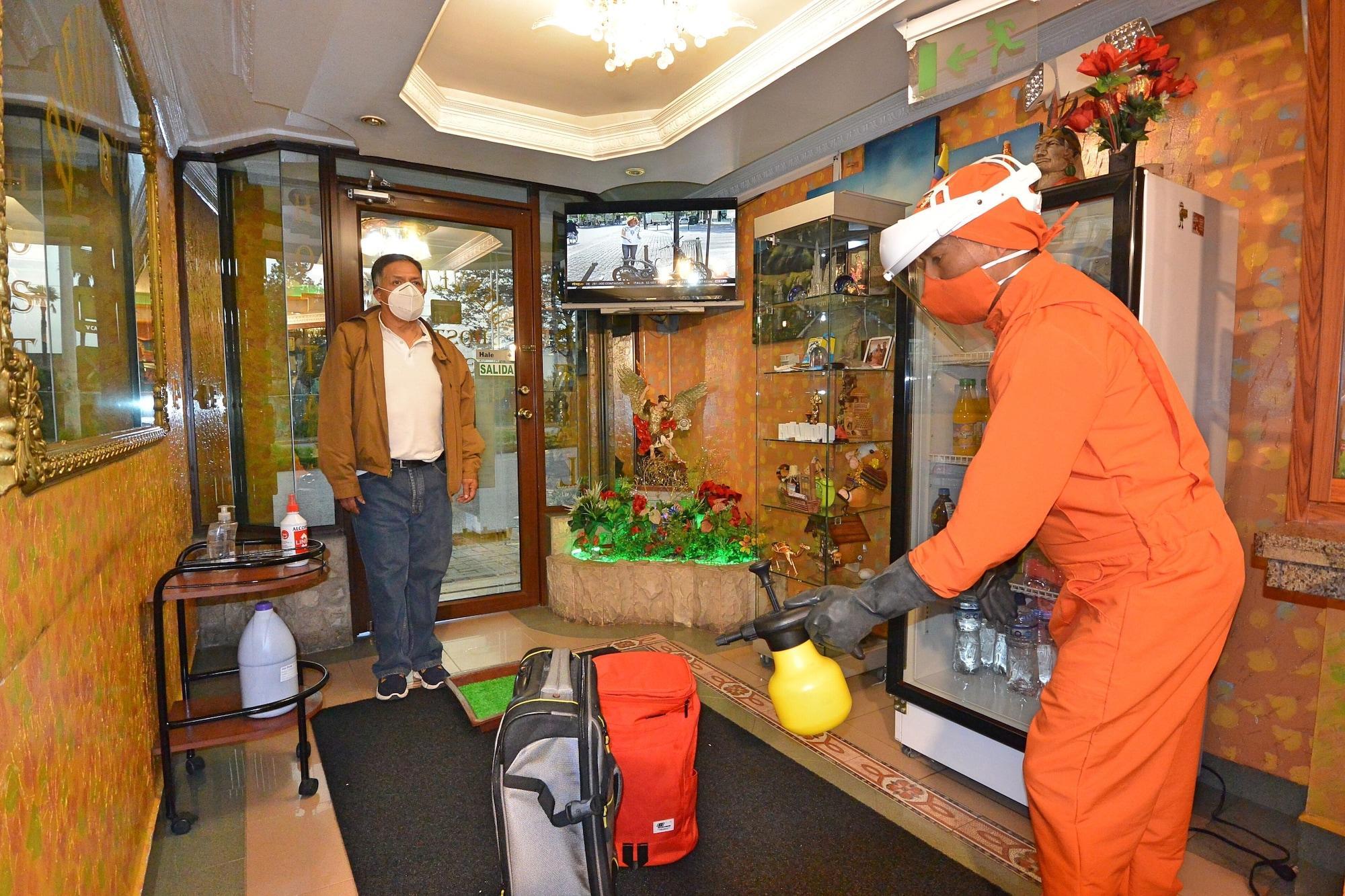 Hotel Gran Quitumbe Quito Esterno foto
