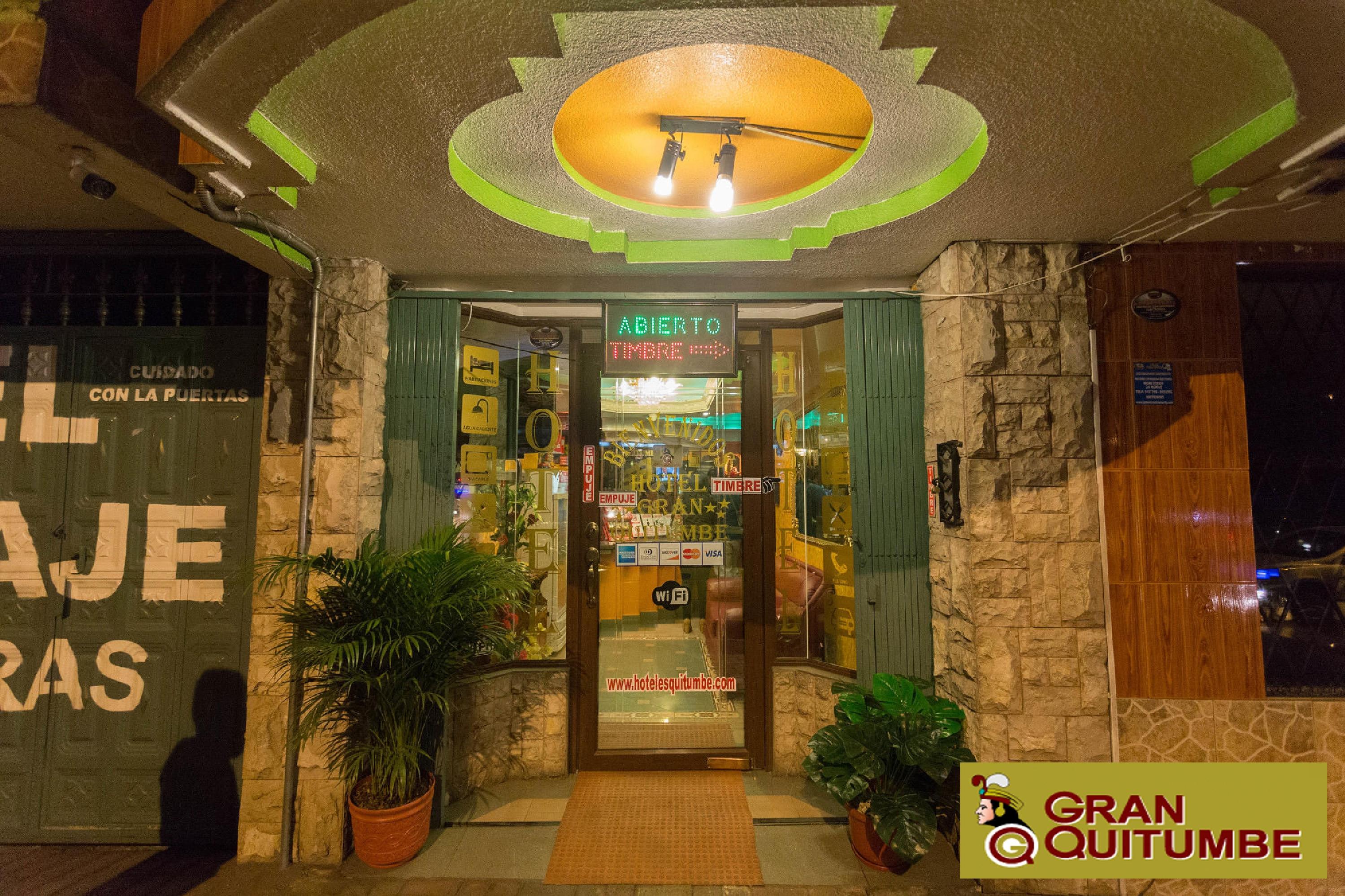 Hotel Gran Quitumbe Quito Esterno foto
