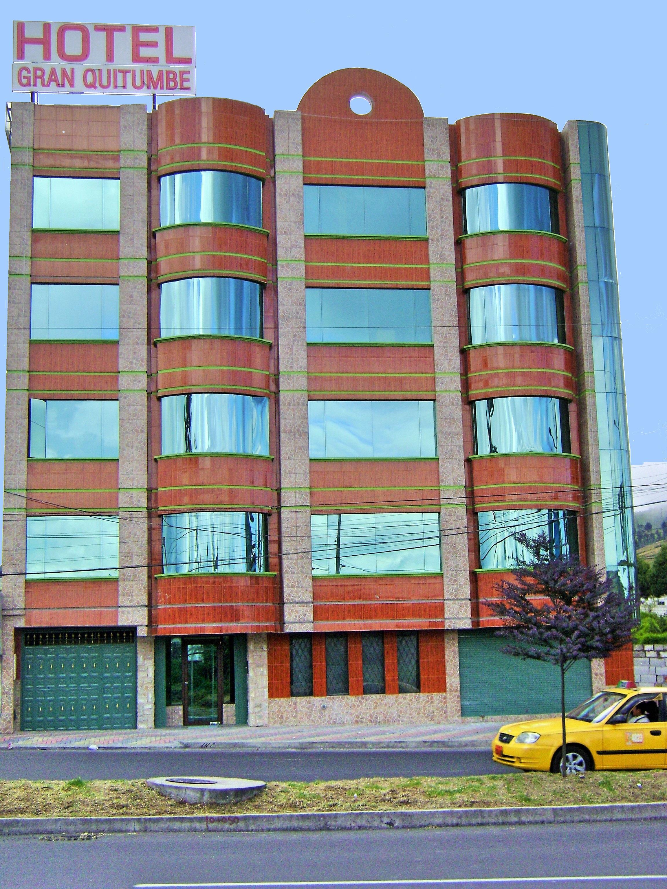 Hotel Gran Quitumbe Quito Esterno foto
