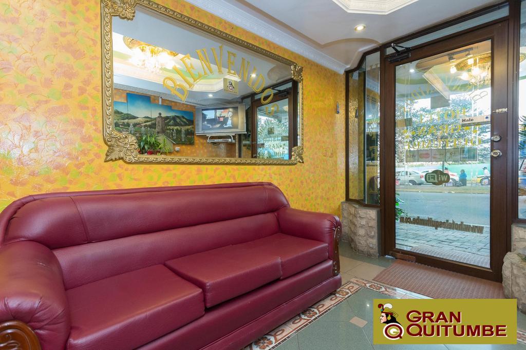 Hotel Gran Quitumbe Quito Esterno foto