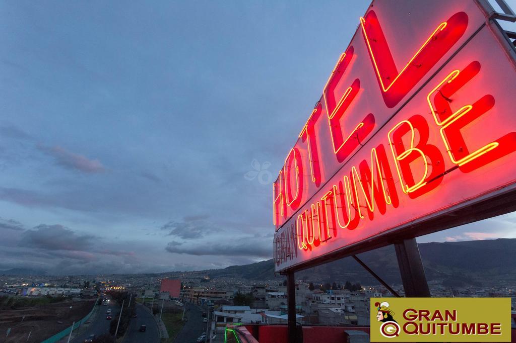 Hotel Gran Quitumbe Quito Esterno foto